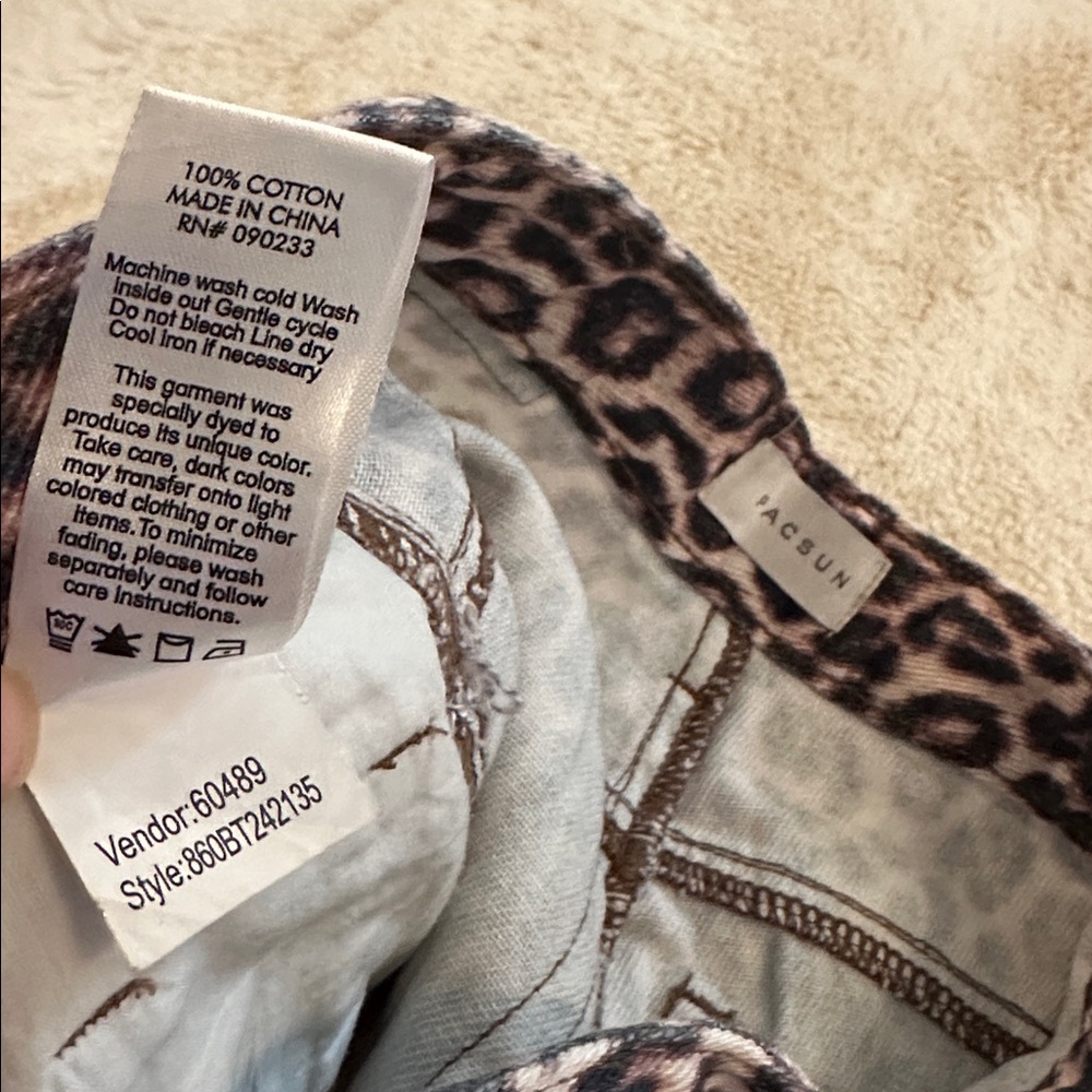 Pacsun Casey Low Rise Baggy Leopard Print Wide-Leg Pants - size 26 - Picture 7 of 9